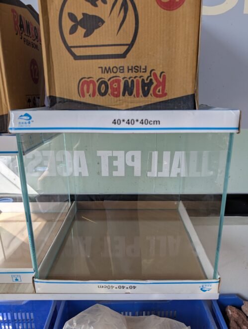 Cube ultra clear aquarium (40cm) 8mm 1 PXL 20260109 093434568